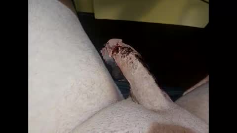 hung_mac0 online show from May 21, 2026, 7:32 pm