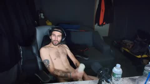 FootLover online show from September 14, 2025, 3:05 am