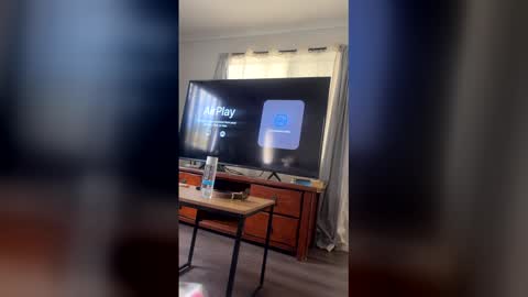 hungbull81 online show from June 7, 2026, 1:43 am