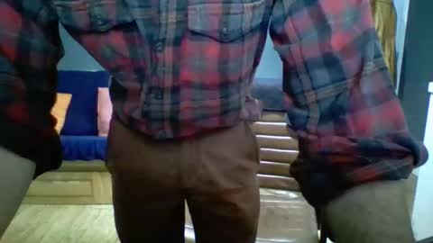 Snapshot of hunghard2004 chatting on October 17, 2025, 9:45 am hunghard2004 online show from October 17, 2025, 9:45 am