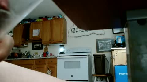 Snapshot of hunglikeahorse063790 chatting on May 27, 2026, 2:19 am hunglikeahorse063790 online show from May 27, 2026, 2:19 am