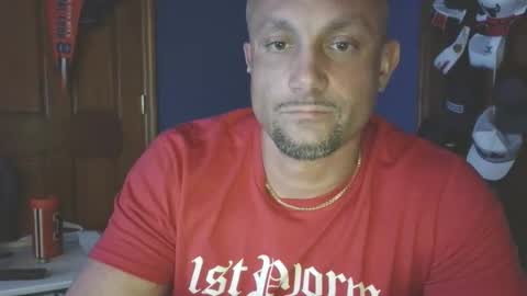 hunglikeray2286 online show from April 11, 2026, 7:45 am