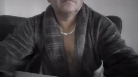 Snapshot of hungry_for_you_74 chatting on July 8, 2026, 3:44 am hungry_for_you_74 online show from July 8, 2026, 3:44 am