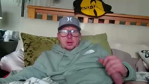 HuingsingleDad79 online show from March 17, 2026, 3:26 pm