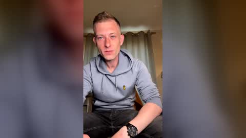 Snapshot of hungteasex chatting on April 16, 2026, 5:52 am HungTeaseX online show from April 16, 2026, 5:52 am