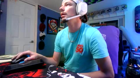 hungtxcock92 online show from December 18, 2025, 12:11 pm