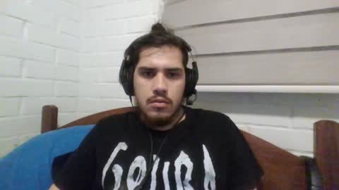 Snapshot of hungweeb chatting on December 2, 2024, 12:09 am Rod online show from December 2, 2024, 12:09 am