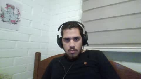 Snapshot of hungweeb chatting on December 13, 2024, 1:15 am Rod online show from December 13, 2024, 1:15 am