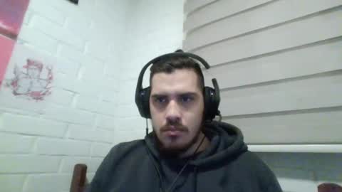 Snapshot of hungweeb chatting on November 1, 2025, 12:56 am Rod online show from November 1, 2025, 12:56 am