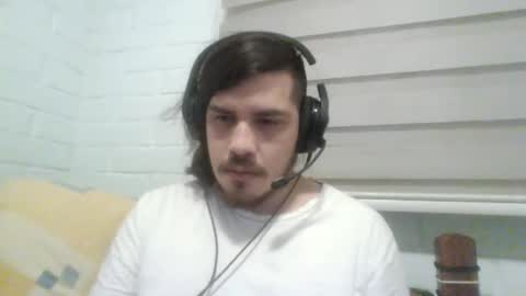 Snapshot of hungweeb chatting on November 3, 2025, 2:02 am Rod online show from November 3, 2025, 2:02 am