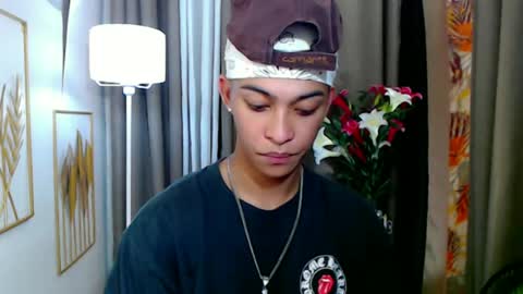 hunk_edward online show from June 16, 2026, 6:27 am