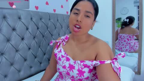 Snapshot of hurrem_had chatting on February 13, 2025, 2:23 am H U R R E M online show from February 13, 2025, 2:23 am