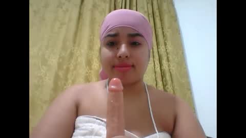 Snapshot of hurrem_had chatting on October 21, 2025, 11:44 am H U R R E M online show from October 21, 2025, 11:44 am