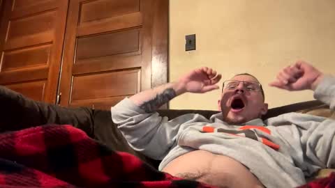 Snapshot of husbandandwife2011 chatting on February 14, 2025, 3:33 am husbandandwife2011 online show from February 14, 2025, 3:33 am