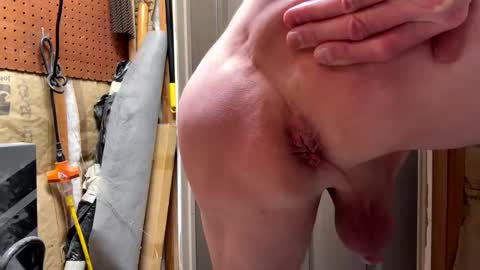 Snapshot of huskey300 chatting on December 10, 2024, 11:40 pm huskey300 online show from December 10, 2024, 11:40 pm