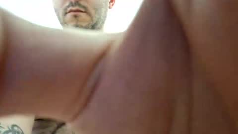 Snapshot of hybrid4646 chatting on December 11, 2024, 8:18 pm WatchMeCum online show from December 11, 2024, 8:18 pm