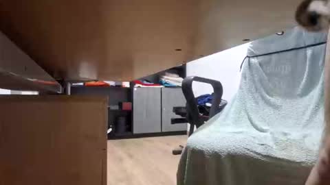 Snapshot of hybrid4646 chatting on February 19, 2026, 8:38 pm WatchMeCum online show from February 19, 2026, 8:38 pm