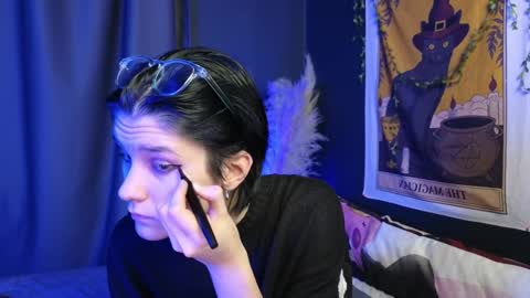 Snapshot of hyeon_jin chatting on January 28, 2025, 8:47 pm Hyeon Jin online show from January 28, 2025, 8:47 pm