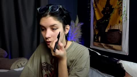 Snapshot of hyeon_jin chatting on January 30, 2025, 8:42 pm Hyeon Jin online show from January 30, 2025, 8:42 pm