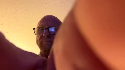 Snapshot of i1nt2fuk chatting on September 15, 2025, 8:14 am i1nt2fuk online show from September 15, 2025, 8:14 am