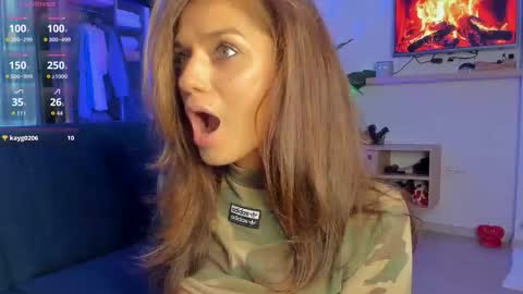 i___love__you online show from March 1, 2026, 8:05 am