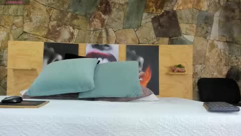 The Dolls online show from November 1, 2025, 5:04 pm