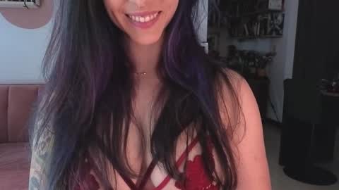 Lana Banana online show from February 17, 2026, 7:53 pm