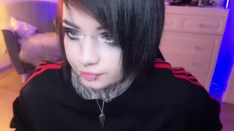 Asya  online show from December 14, 2024, 1:38 pm