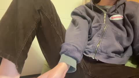 Olive online show from September 10, 2025, 8:31 pm