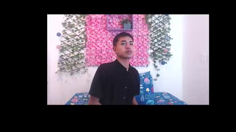 Snapshot of iam_lukas__ chatting on September 17, 2025, 5:20 am iam_lukas__ online show from September 17, 2025, 5:20 am