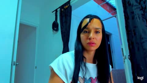 Snapshot of iam_your_fantasy chatting on November 2, 2025, 8:22 pm iam_your_fantasy online show from November 2, 2025, 8:22 pm