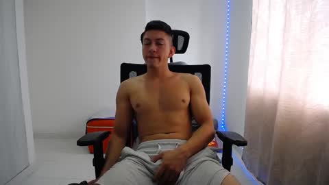 Snapshot of iam_yourbabyprincess_xd chatting on December 12, 2024, 6:53 pm iam_yourbabyprincess_xd online show from December 12, 2024, 6:53 pm