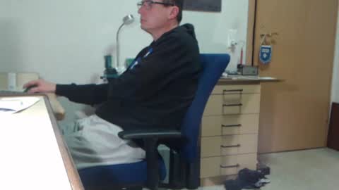 Snapshot of iamachim chatting on November 19, 2025, 6:52 pm iamachim online show from November 19, 2025, 6:52 pm