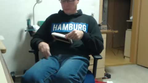 Snapshot of iamachim chatting on December 22, 2025, 7:33 pm iamachim online show from December 22, 2025, 7:33 pm