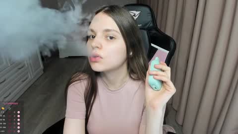Snapshot of iamcassidy chatting on December 4, 2024, 3:43 pm Cassie  STREAMS HERE EVERYDAY online show from December 4, 2024, 3:43 pm