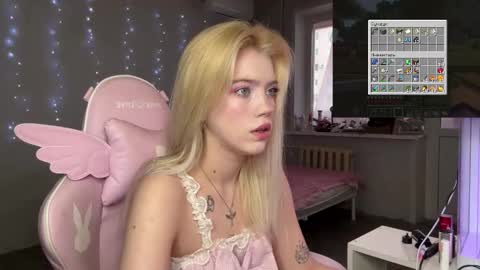 Snapshot of iamcassidy chatting on February 25, 2026, 1:43 pm Cassie STREAMS HERE EVERYDAY online show from February 25, 2026, 1:43 pm