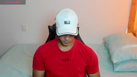 Dylan  independent model  online show from January 19, 2026, 2:54 pm