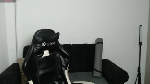 Snapshot of iamdylan777 chatting on July 9, 2026, 4:05 am Dylan independent model online show from July 9, 2026, 4:05 am