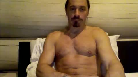 Snapshot of iamfa9 chatting on January 7, 2026, 3:42 am iamfa9 online show from January 7, 2026, 3:42 am