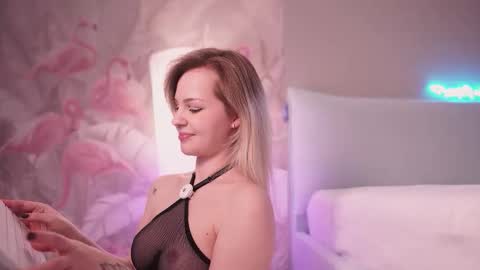 Nina  online show from February 20, 2026, 7:03 pm