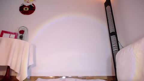 Camila online show from November 13, 2025, 3:38 am