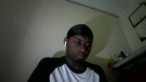 iamryan995442 online show from April 4, 2026, 6:16 pm