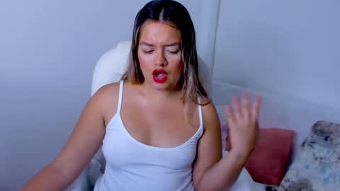 Azul online show from December 8, 2024, 8:58 pm