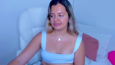 Azul online show from December 13, 2024, 1:26 am