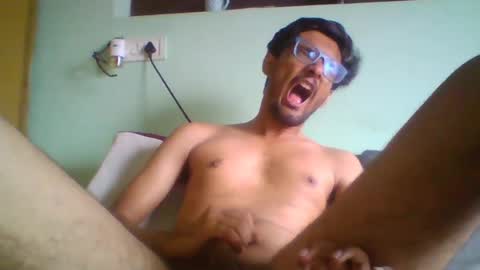 iamtheone27 online show from July 7, 2026, 6:58 am