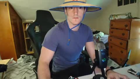 Snapshot of iamtommyparker chatting on October 9, 2025, 7:01 pm iamtommyparker online show from October 9, 2025, 7:01 pm