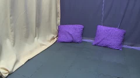 Kiara online show from February 7, 2025, 5:52 am