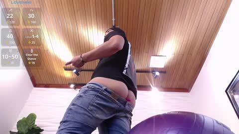 Ian Davis online show from January 11, 2025, 10:18 pm