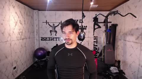 Ian Davis online show from October 18, 2025, 11:44 am