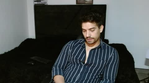 Ian Davis online show from April 7, 2026, 11:10 am